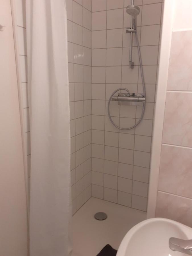 Les Repaires Hotel Nans-sous-Sainte-Anne Екстериор снимка