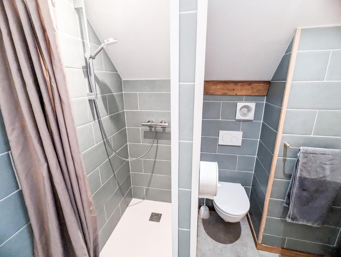 Les Repaires Hotel Nans-sous-Sainte-Anne Екстериор снимка