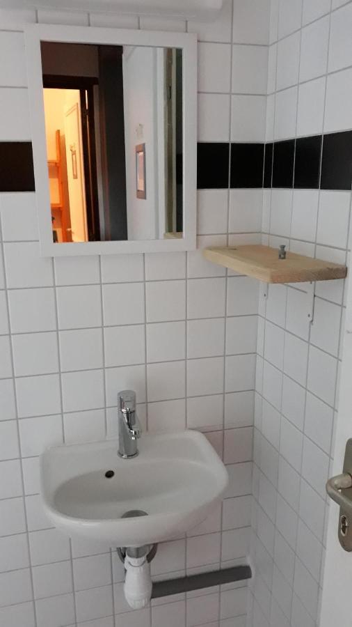 Les Repaires Hotel Nans-sous-Sainte-Anne Екстериор снимка